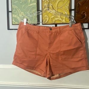 Soundstyle orange stretchy shorts size 16